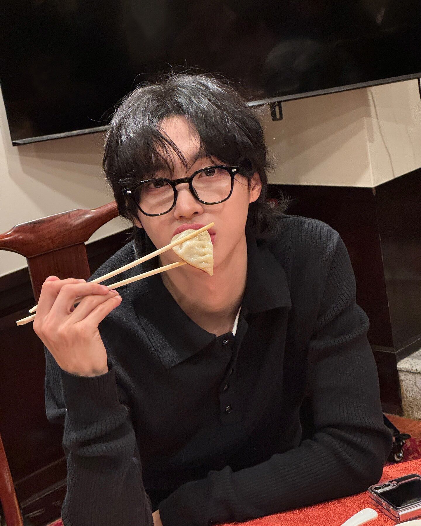 ウォン様 284cc8bd293a9bdaa95f291d7025e1