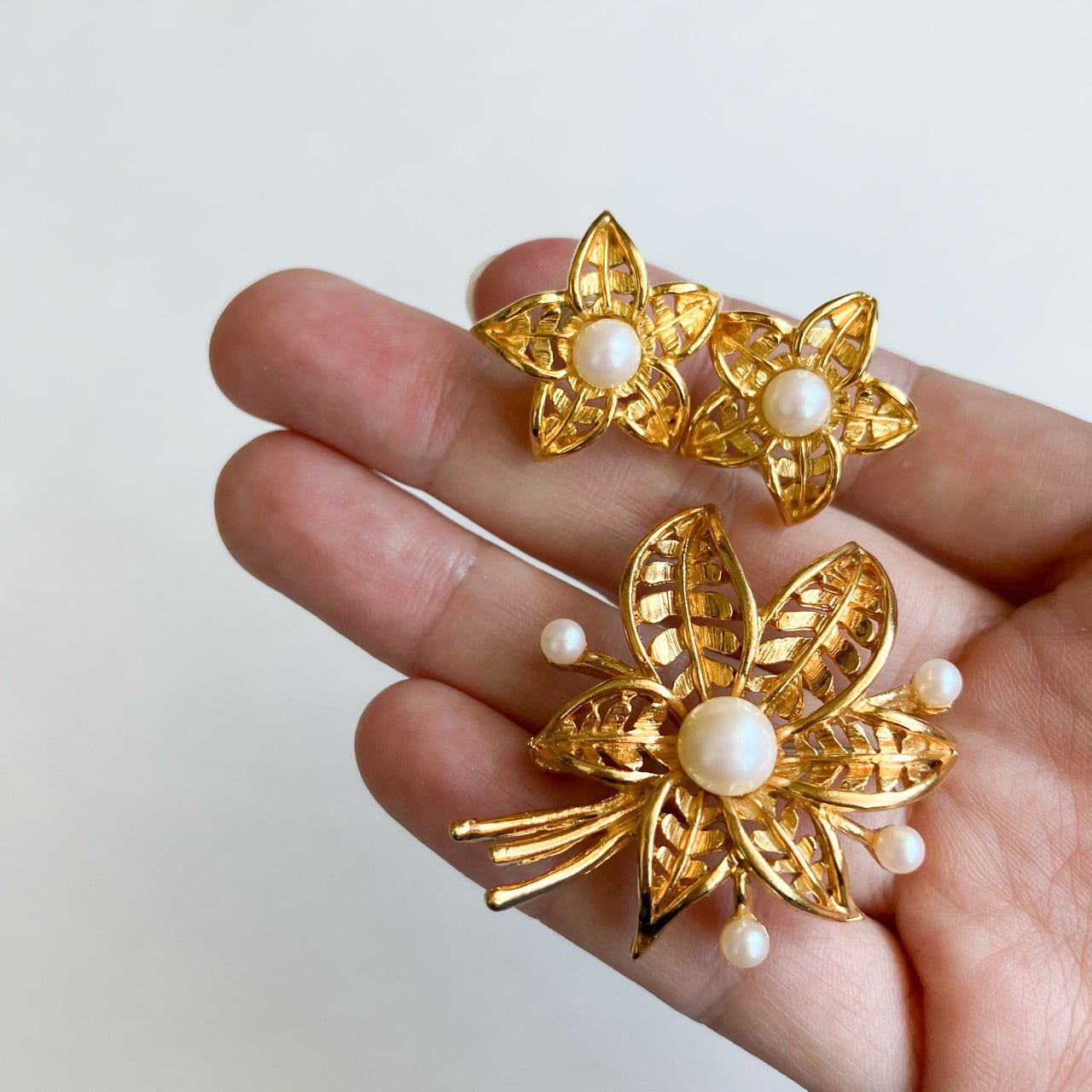 gold & pearl flower pierce[p-1114] & brooch[b-414] ヴィンテージピアス　ヴィンテージブローチ