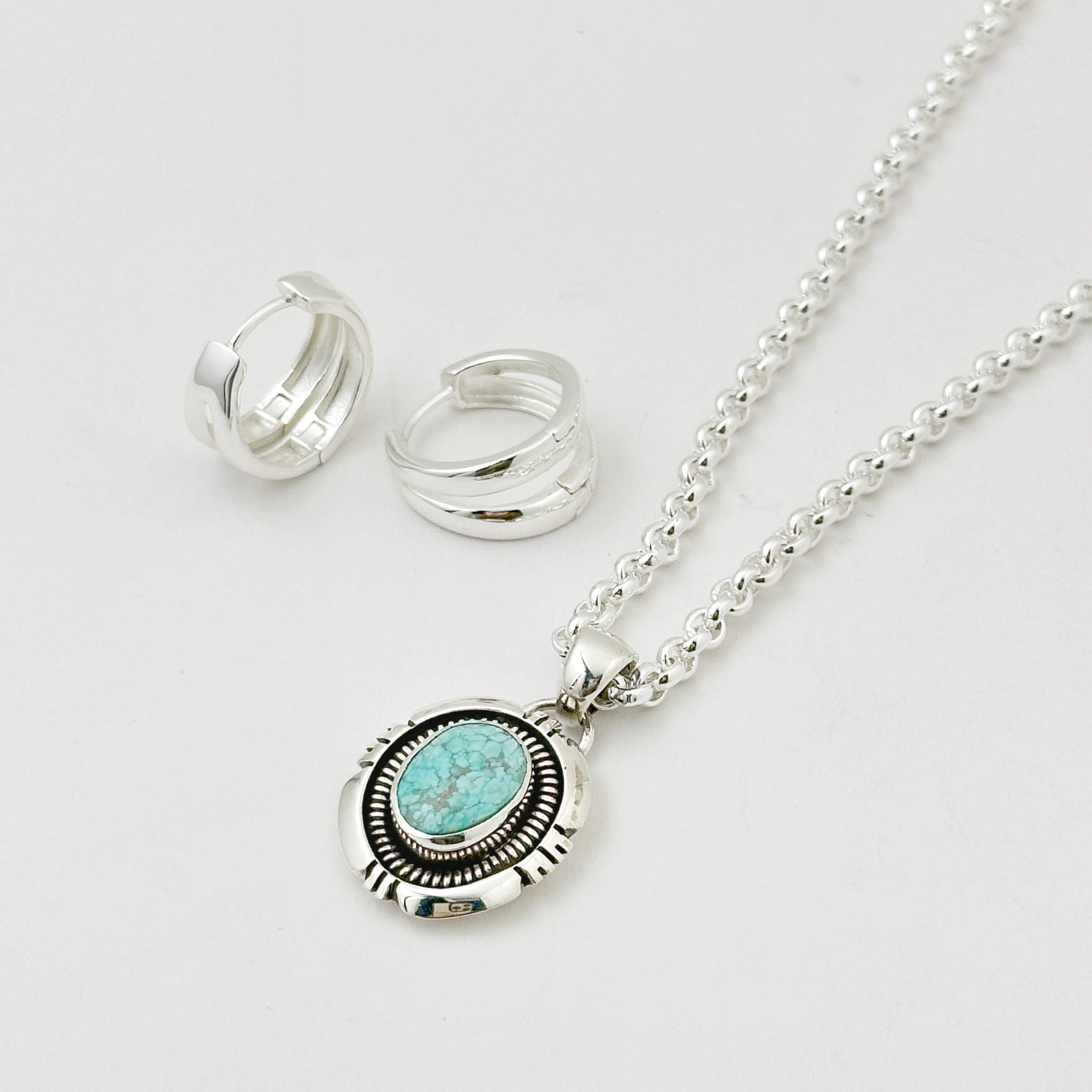 Indian Jewelry 》ナンバーエイト ターコイズ ペンダント 一点物
