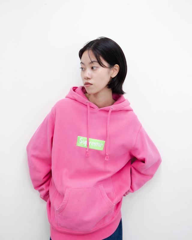 Supreme - box logo hooded sweatshirt from FW2017