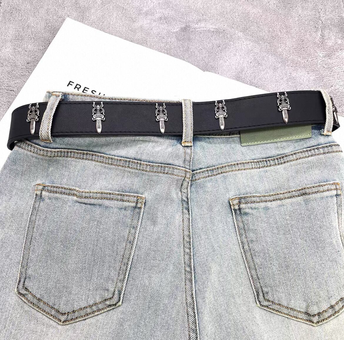 Gothic Cross Belt | Nuvea