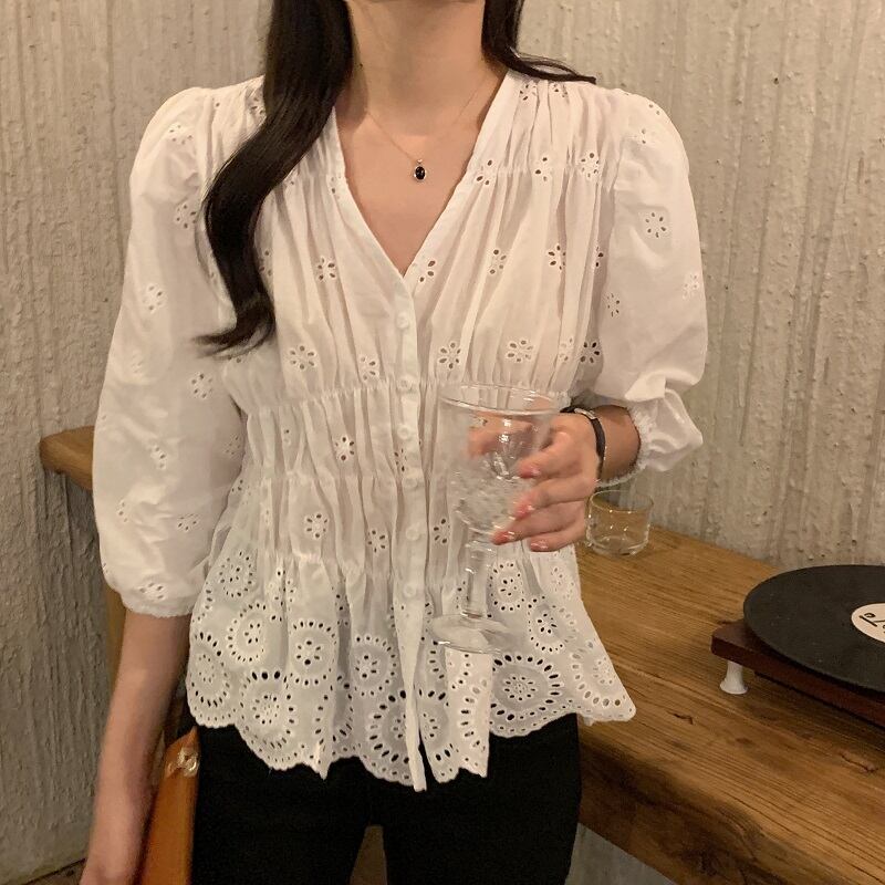 Flowerデザイン レース薄手シャツ サマーVネック 夏物 フラワーデザイン ビッグFスモールZ韓国89027783250