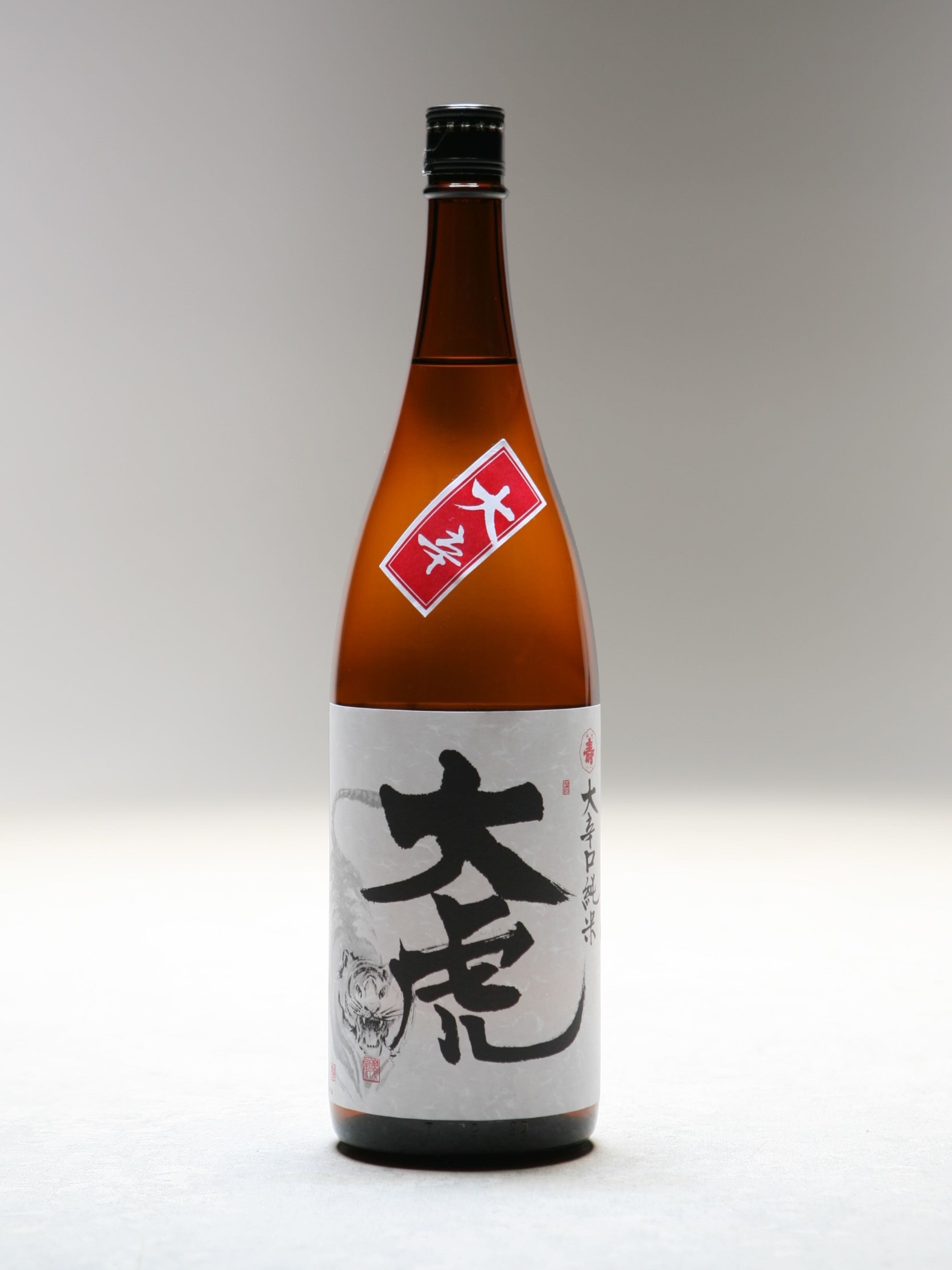 大辛口純米酒 大虎 1.8L
