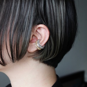 Bubble ear cuff