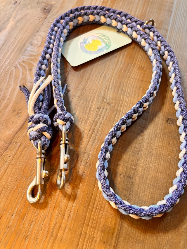 ハンドメイド パラコード犬用リード 110cm 20kgまで対応 犬用品