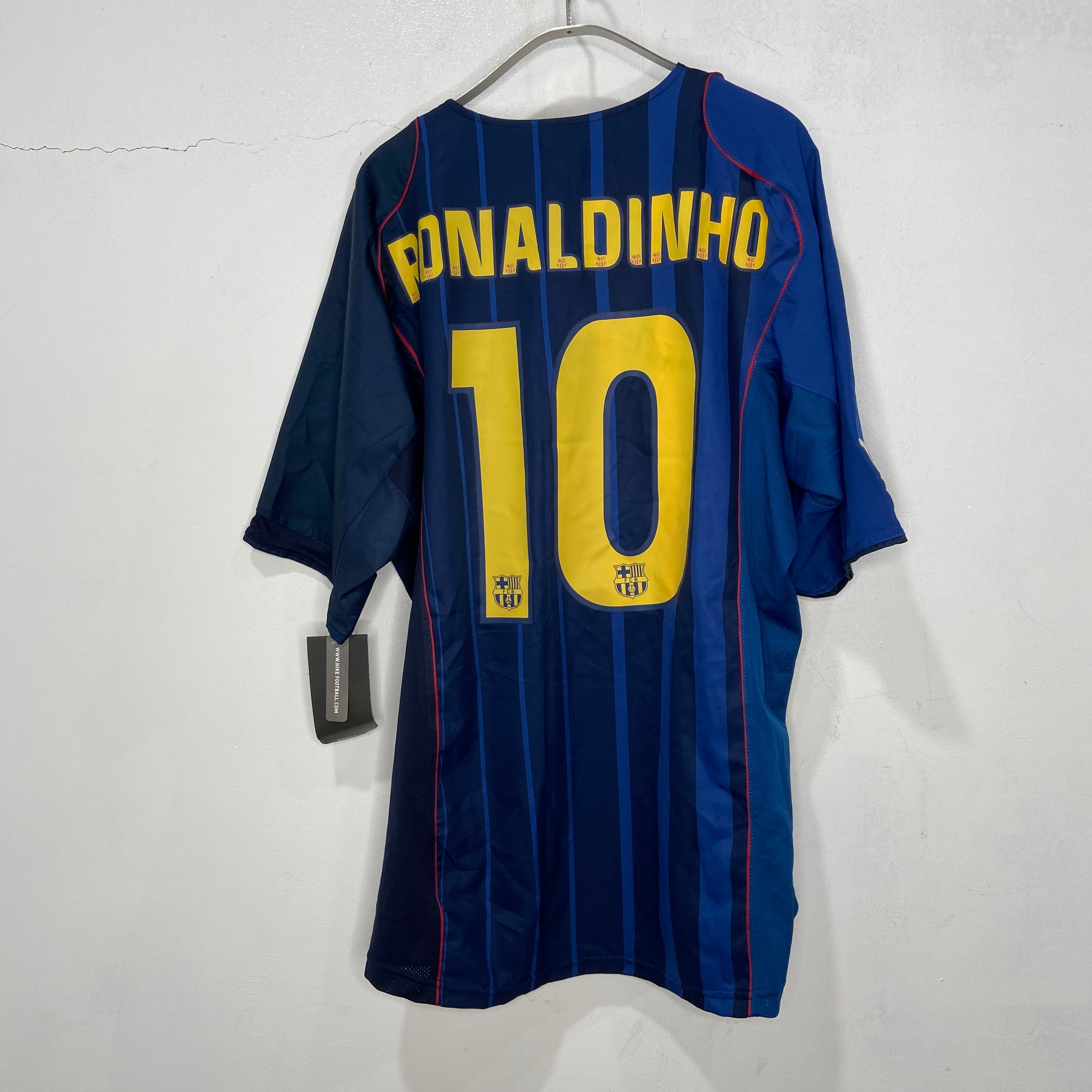 タグ付き未使用品 NIKE バルセロナ ロナウジーニョ サッカーT XL 