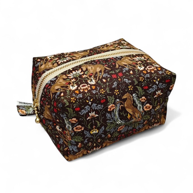 ANNA ボックスポーチ ブラウン