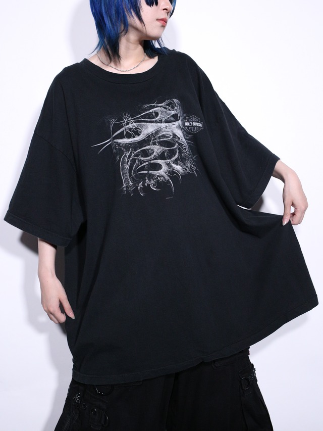 "Harley-Davidson"XX over silhouette France Paris - Etoile tee