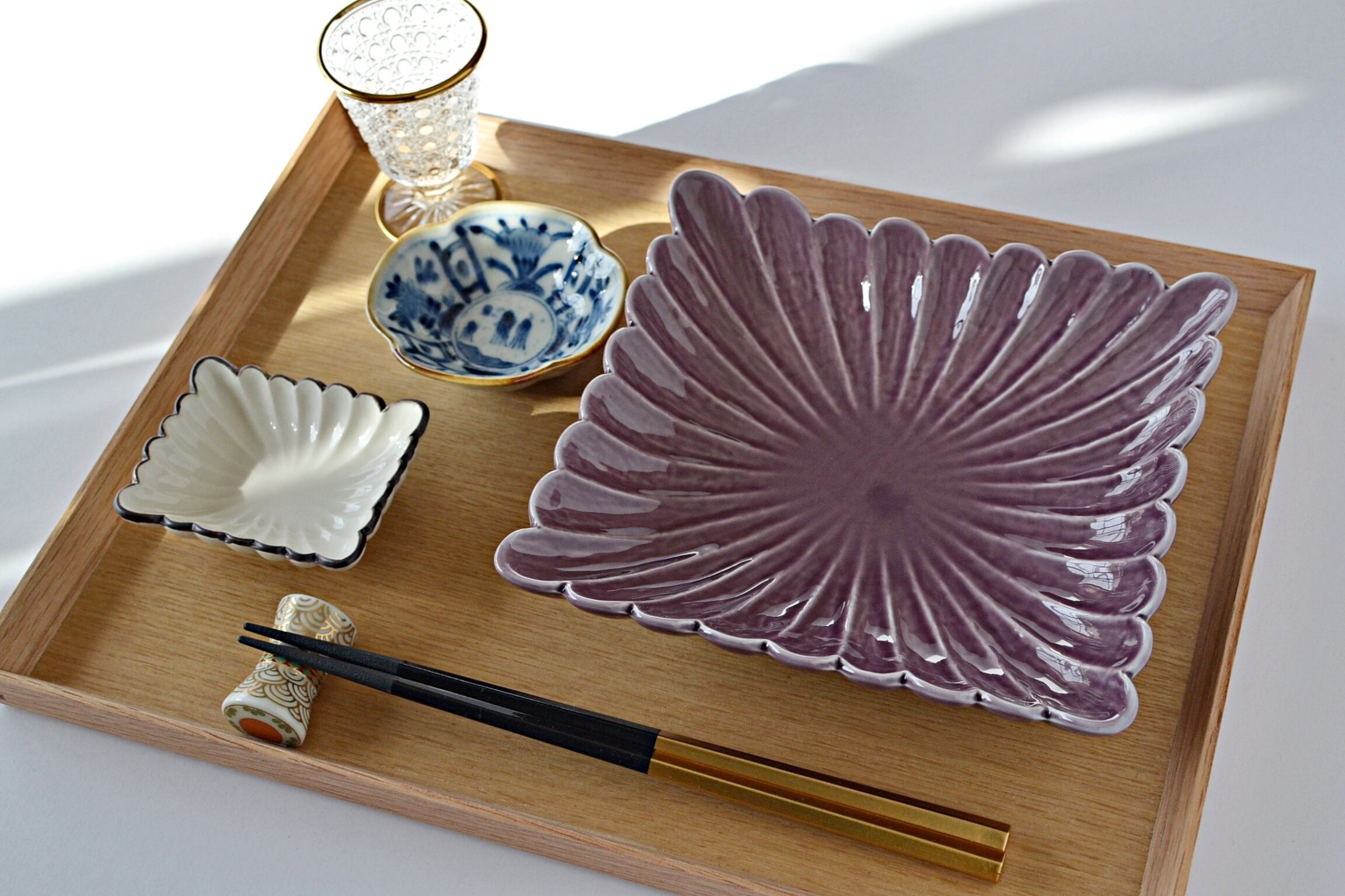 有田焼 福泉窯 菊割長角皿 / 紫釉 | FUCHIGAMI TOJIKI