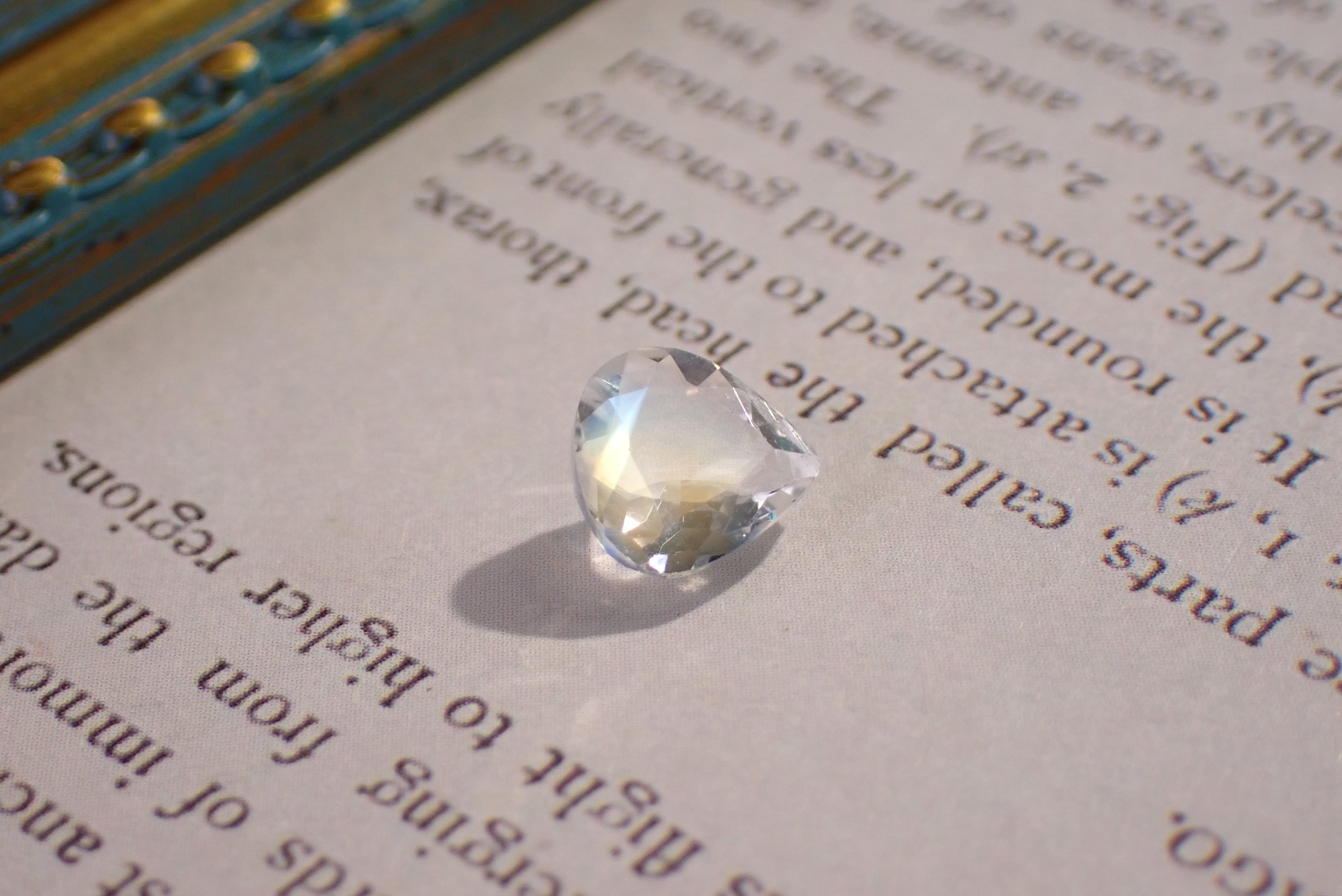 アンデシンラブラドライト | differencee(ディファレンシー)