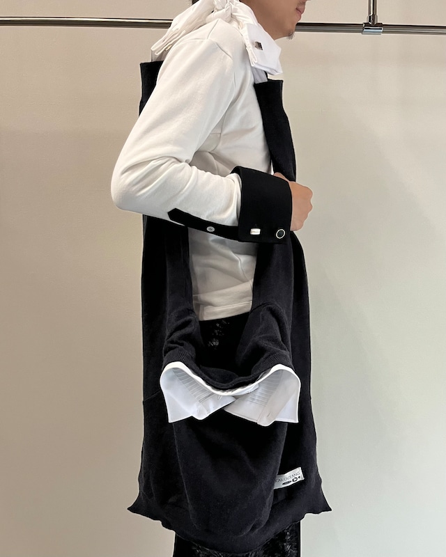 【26/AW Oscar Ouyang】upcycled white shirt with wool jumper bow tie strap bag