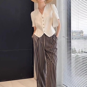 Vネックハーフスリーブシャツ 2type W00482