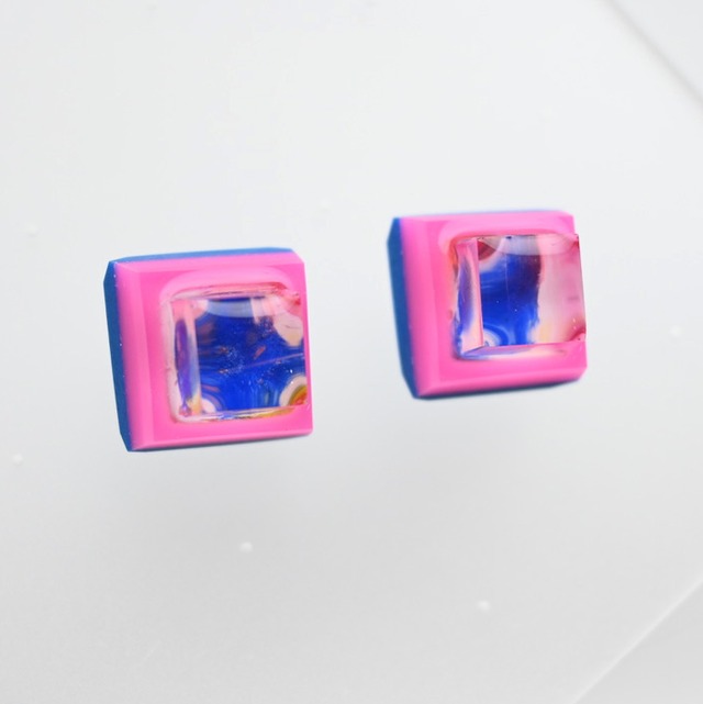 Painting Stoneピアス