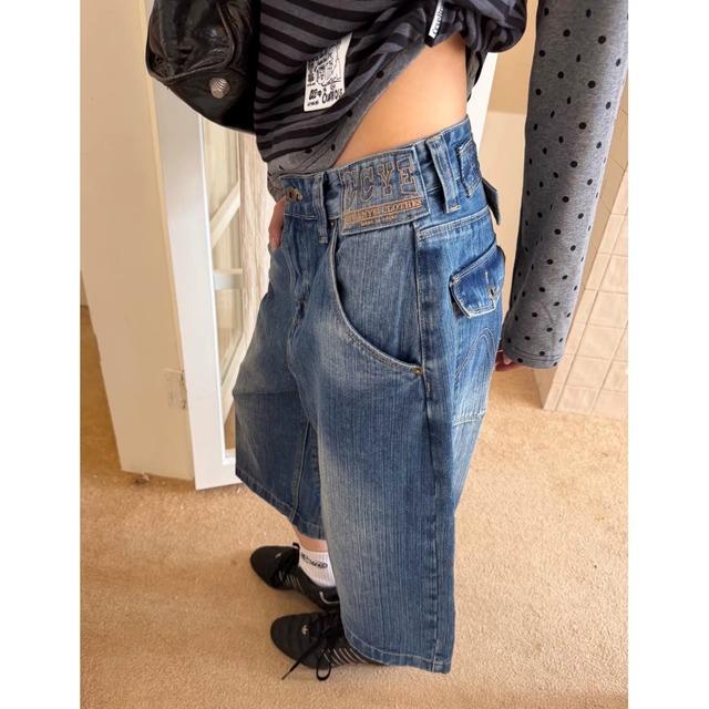 クロスウエストデザインクロップドデニムパンツ 1col   R01830