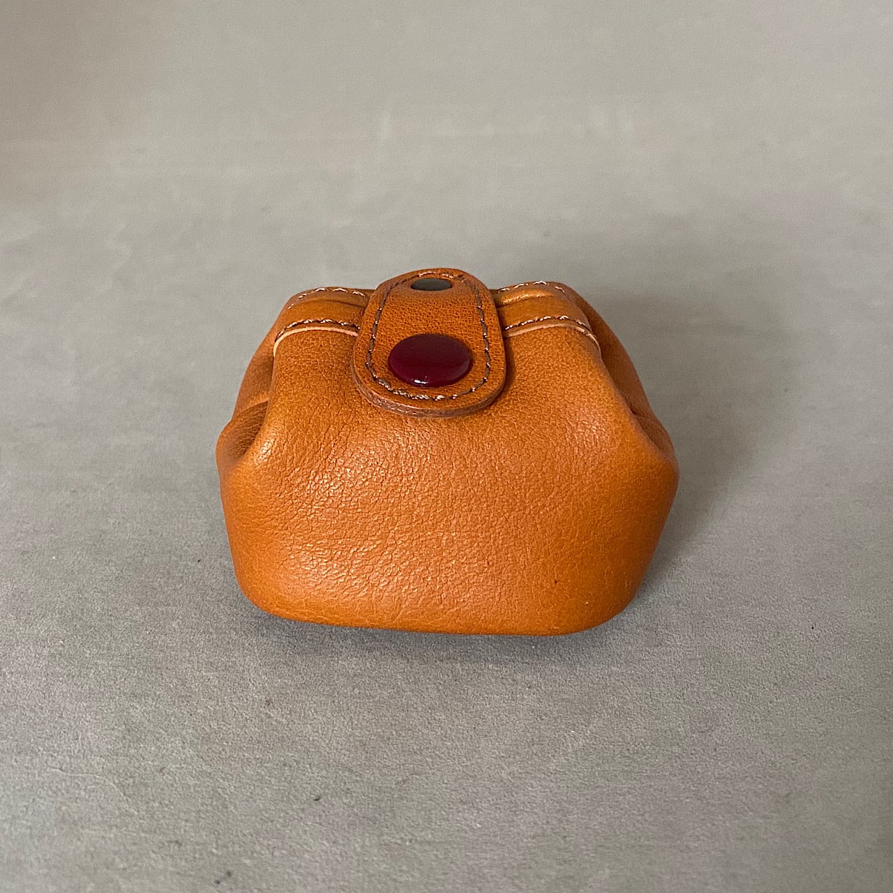 サイコロポーチ（黄茶）No.03009-02 | Atelier LeatherN - レザー