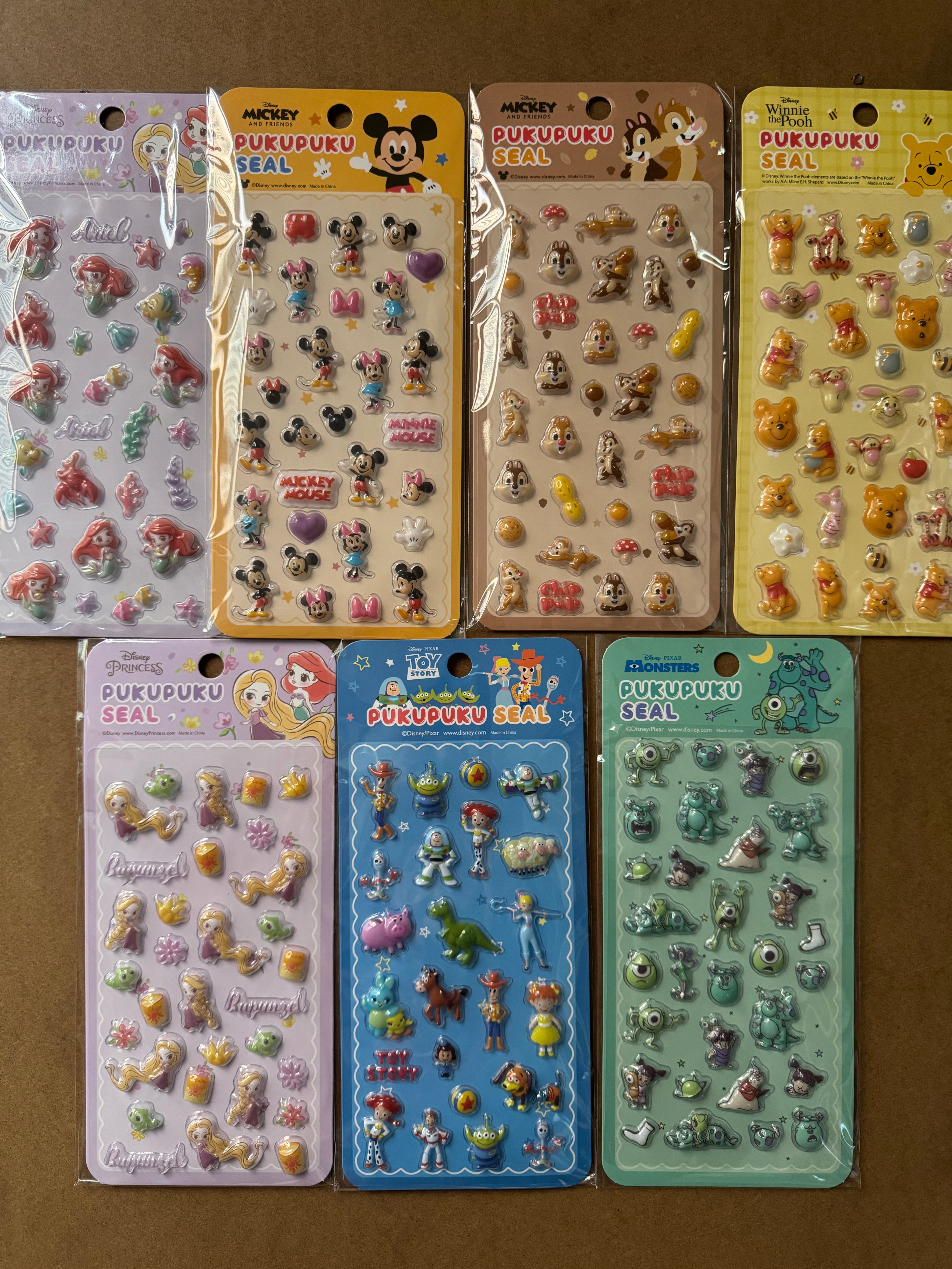 ディズニー ぷくぷくシール Disney キャラクター 立体シール 7柄