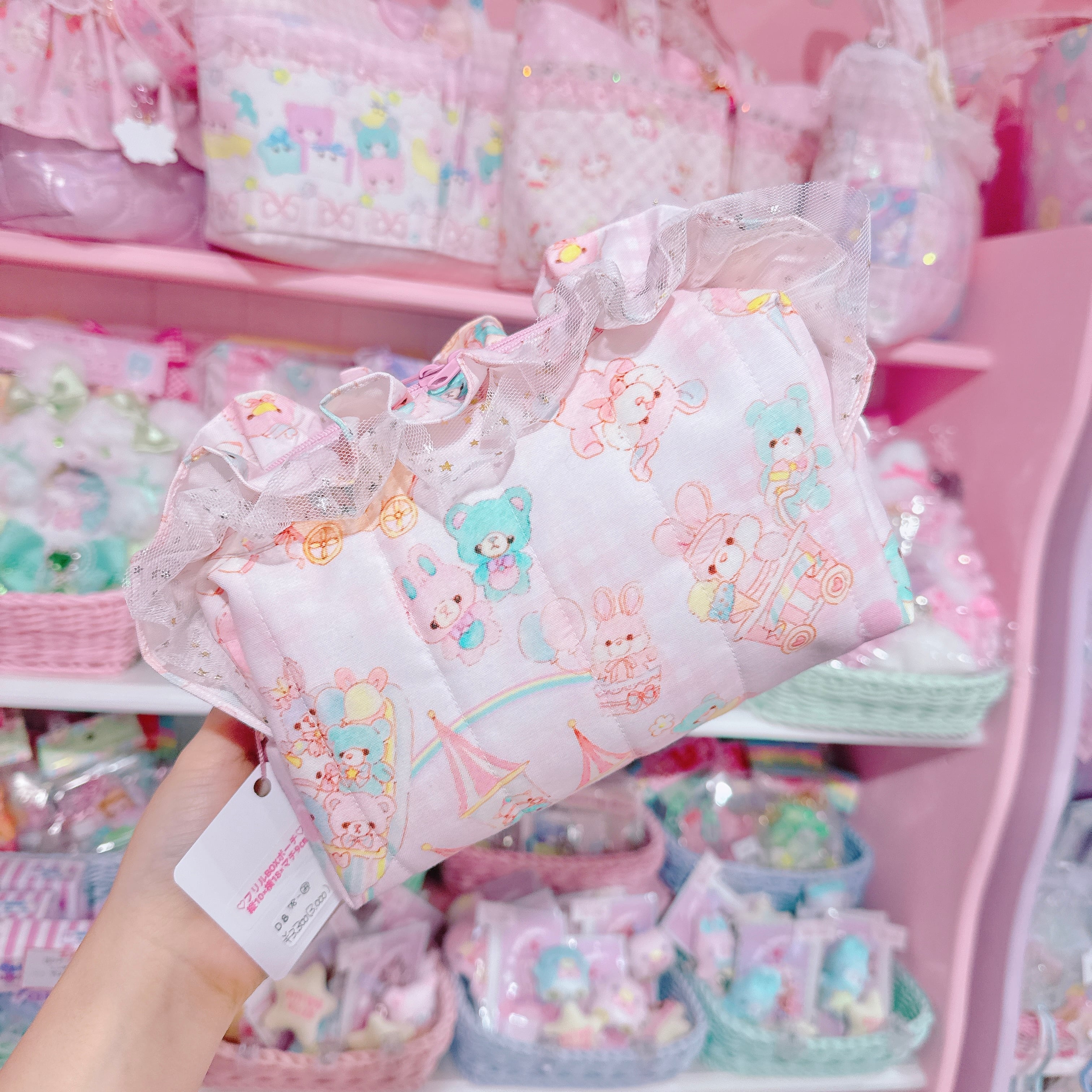 【D8】78-39フリルBOXポーチ