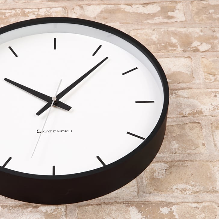 海外販促品 新品　掛け時計 SEIKO セイコー スタンダード 電波掛け時計 木枠 HS558A 36cm – 正美堂