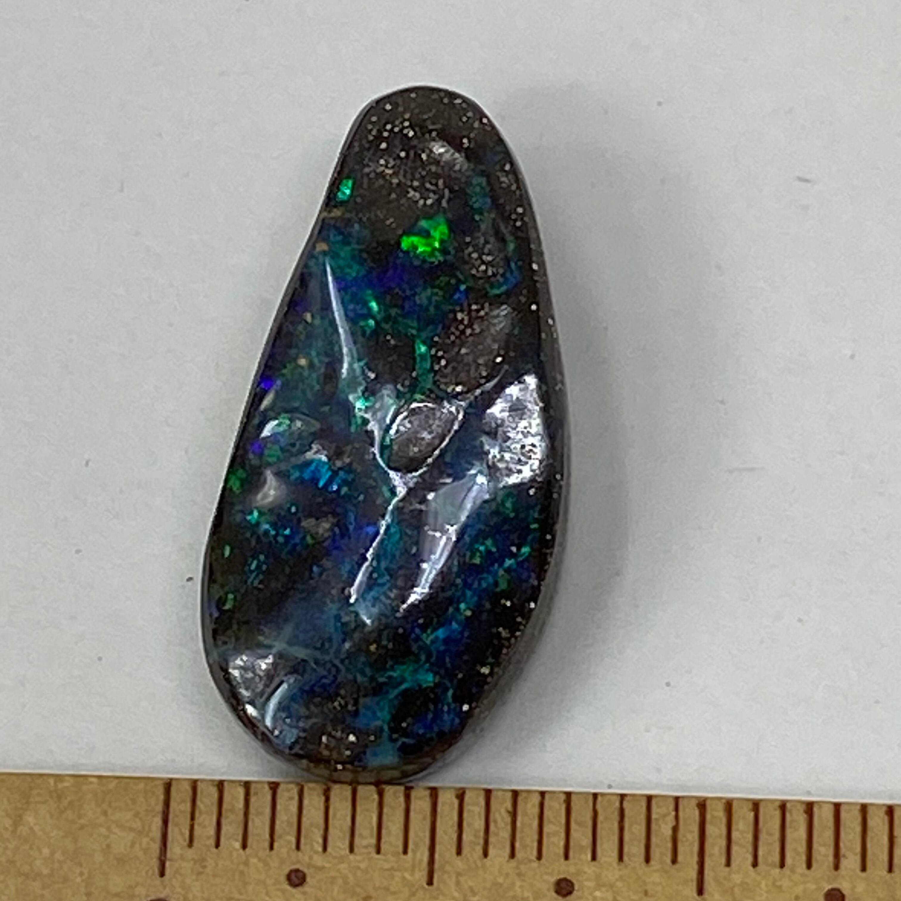 天然 ボルダーオパール30ctルース 天然 ボルダーオパール30ctルース