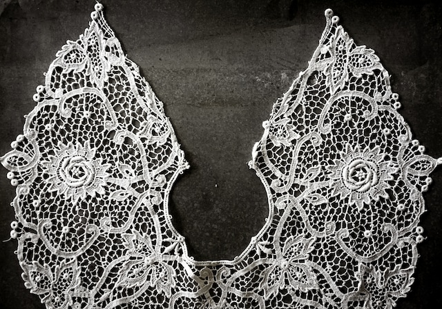 フランス 1900s 3人の時計草と大きなレースのつけ襟 カラー  アンティーク