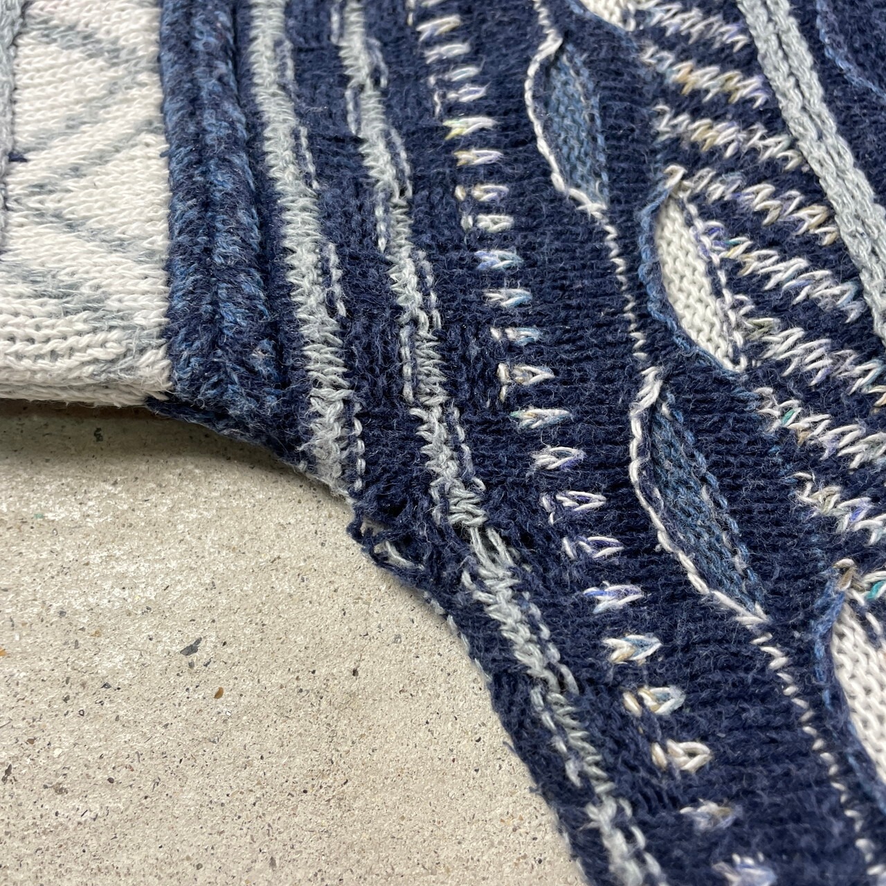 FLORENCE TRICOT クージー風 3Dニット 総柄 コットンニットセーター 