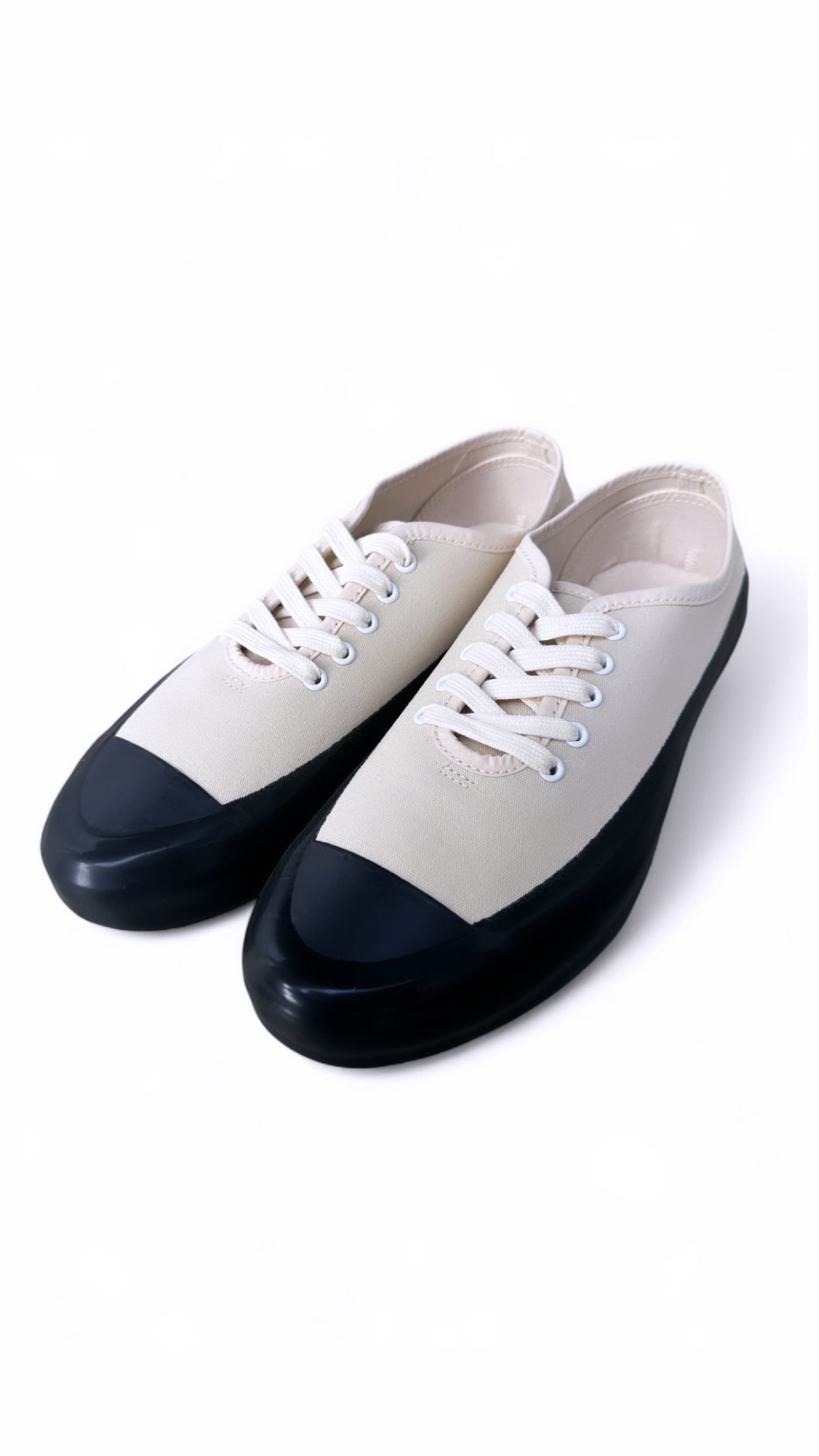 FUMIKA_UCHIDA  [CANVAS SNEAKERS]