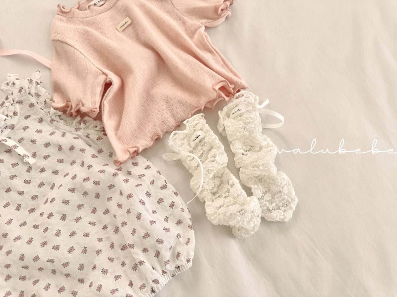 [valubebe] Tee Panifrill Bodysuit / [벨루베베] 티파니프릴슈트