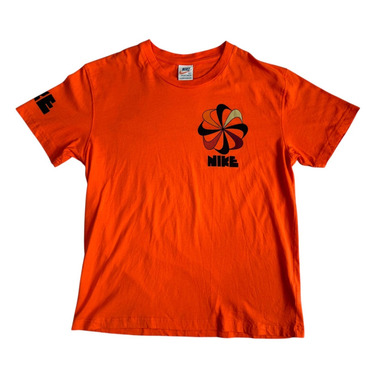 00s NIKE サンバースト 風車 ゴツナイキ ロゴ プリント 復刻 Tシャツ 