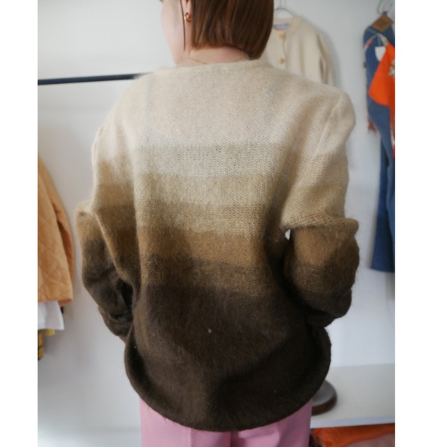 Gradation brown knit