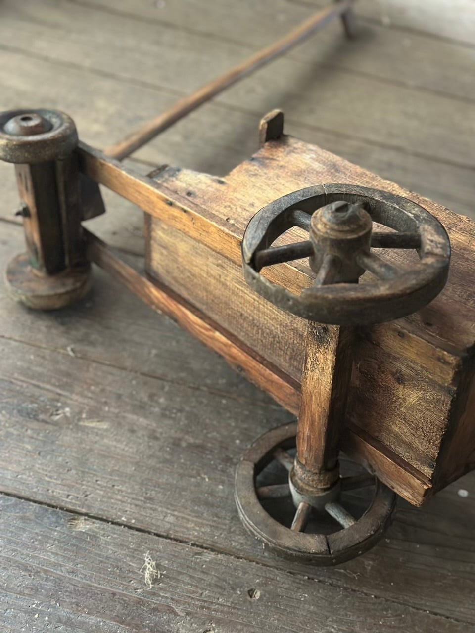 子供用 手押し車 木製トロリー 荷車 | Brocante de La Cocotte