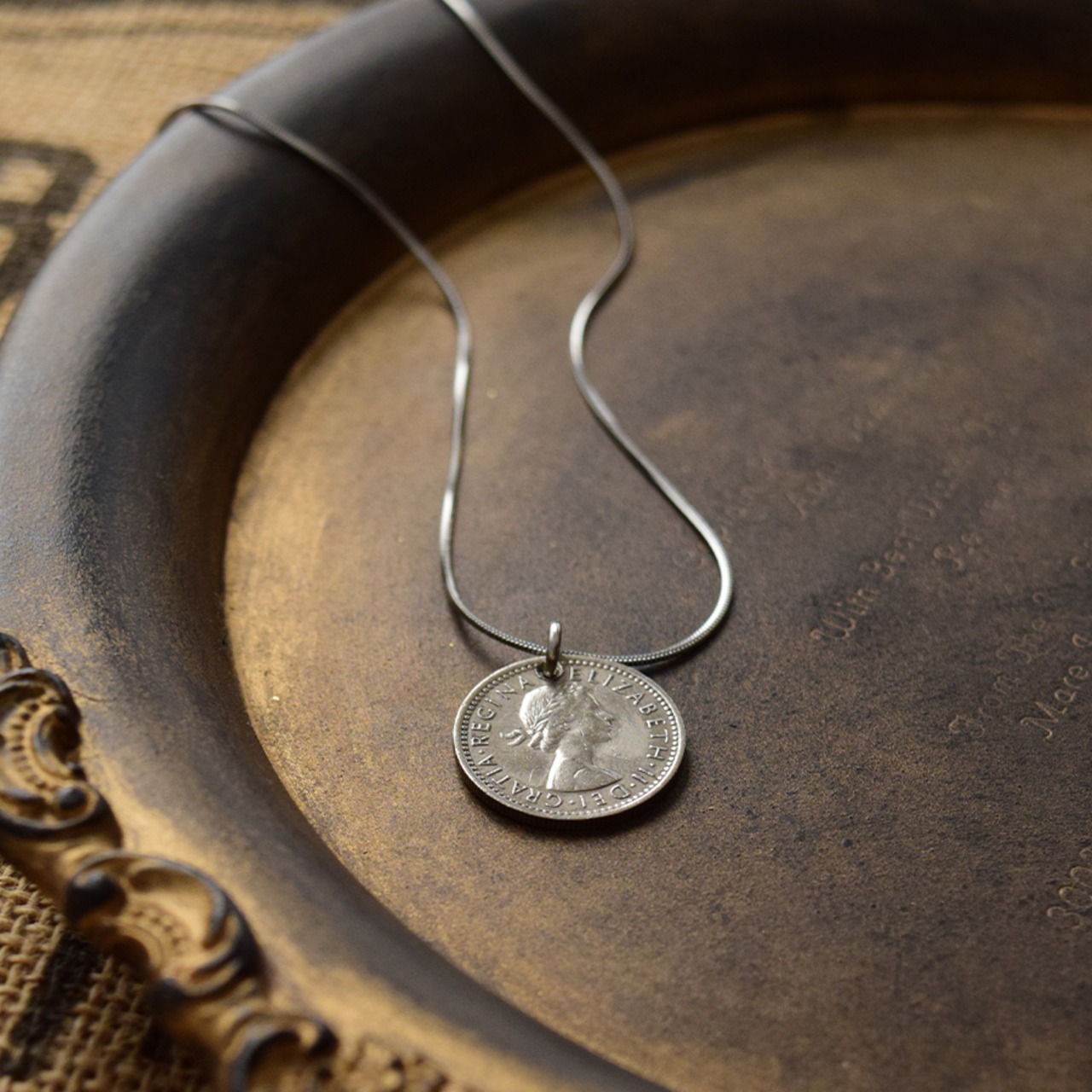 シックスペンスコインスネークチェーンネックレス コイン ペンダン