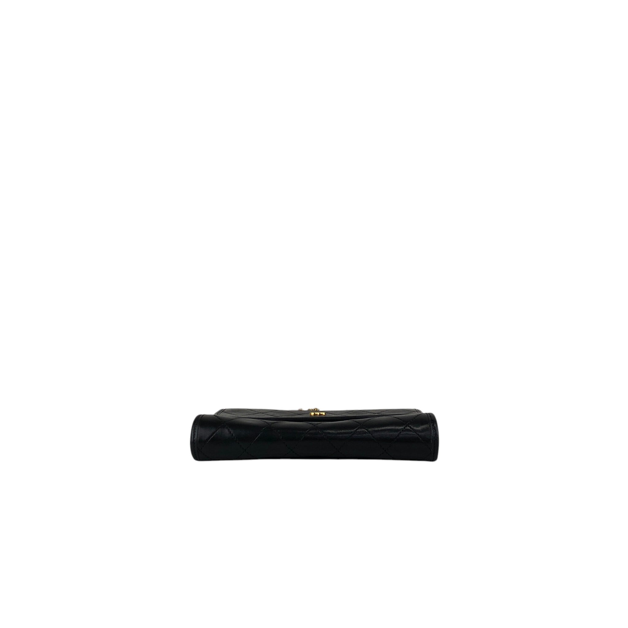 CHANEL シャネル ショルダーバッグ ブラック マトラッセ ココマーク
