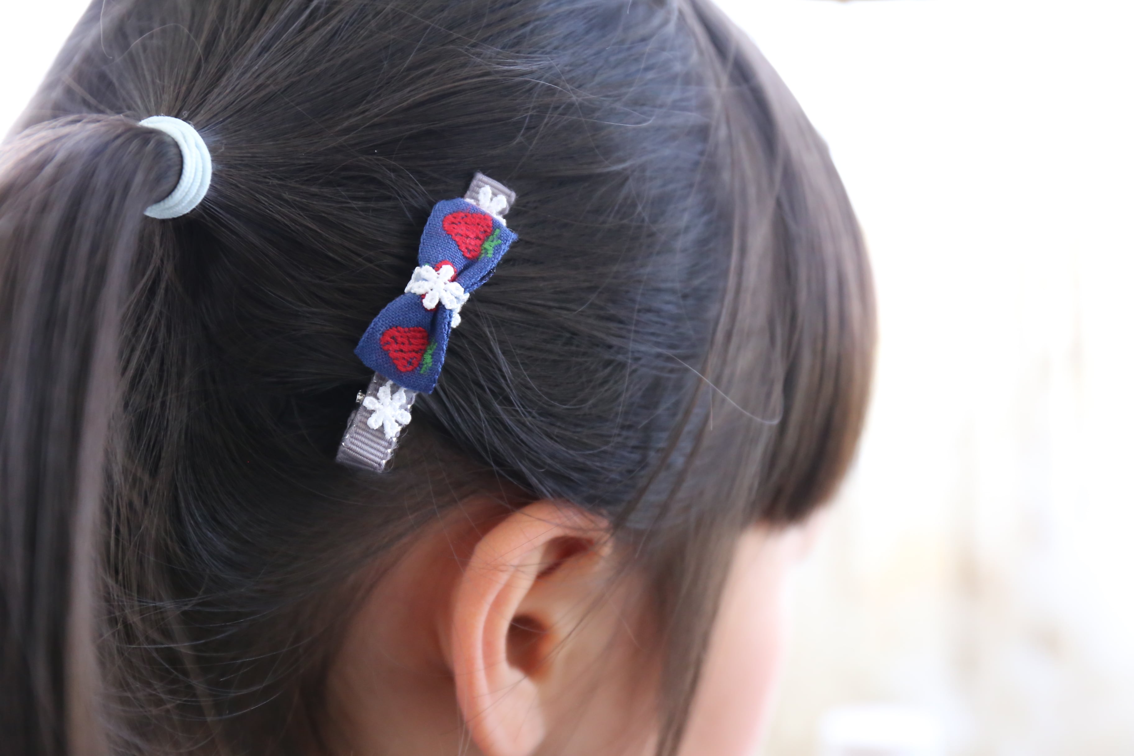 全3色 いちご 12mm幅 チロルリボン | レピヤンリボン