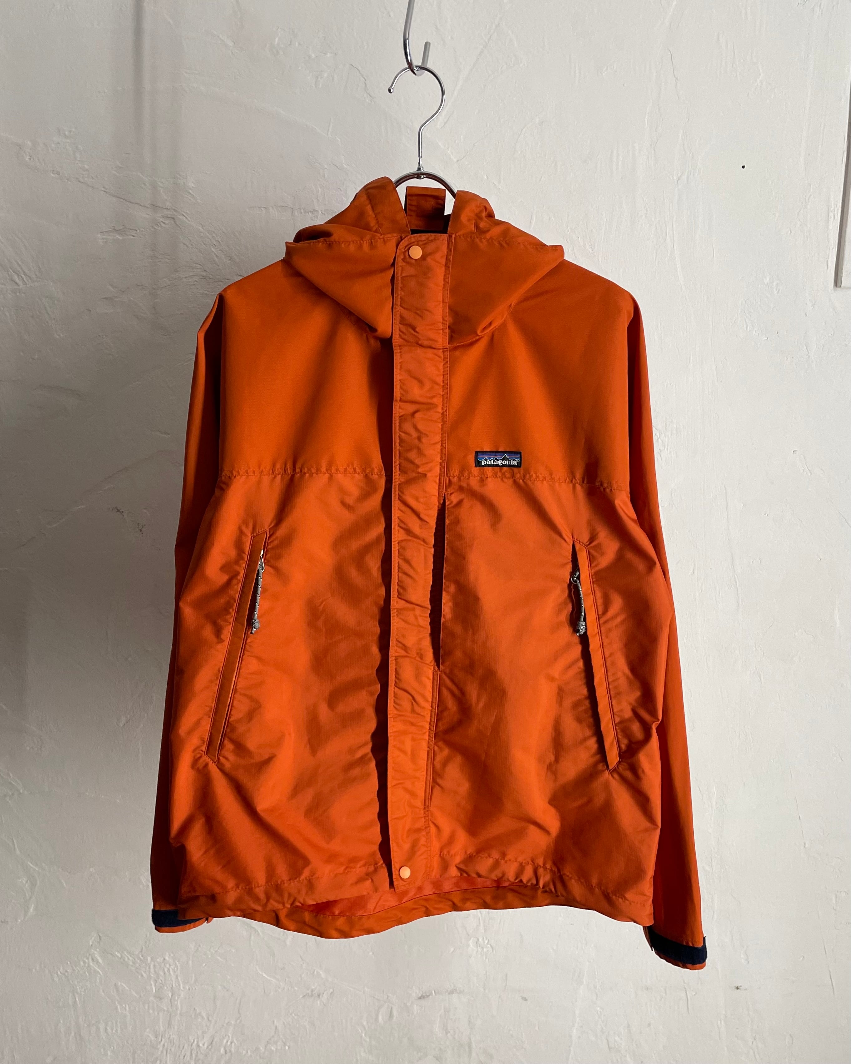 00SS Patagonia Essenshell Jacket | VOLAR