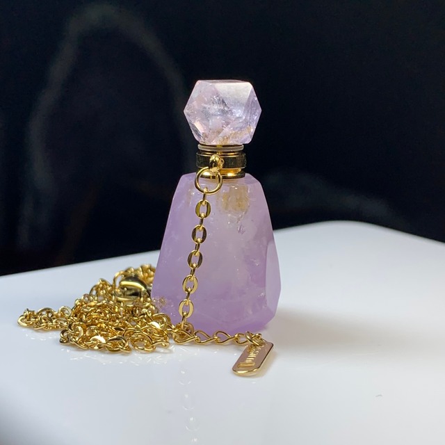 6.アメジスト・香水瓶