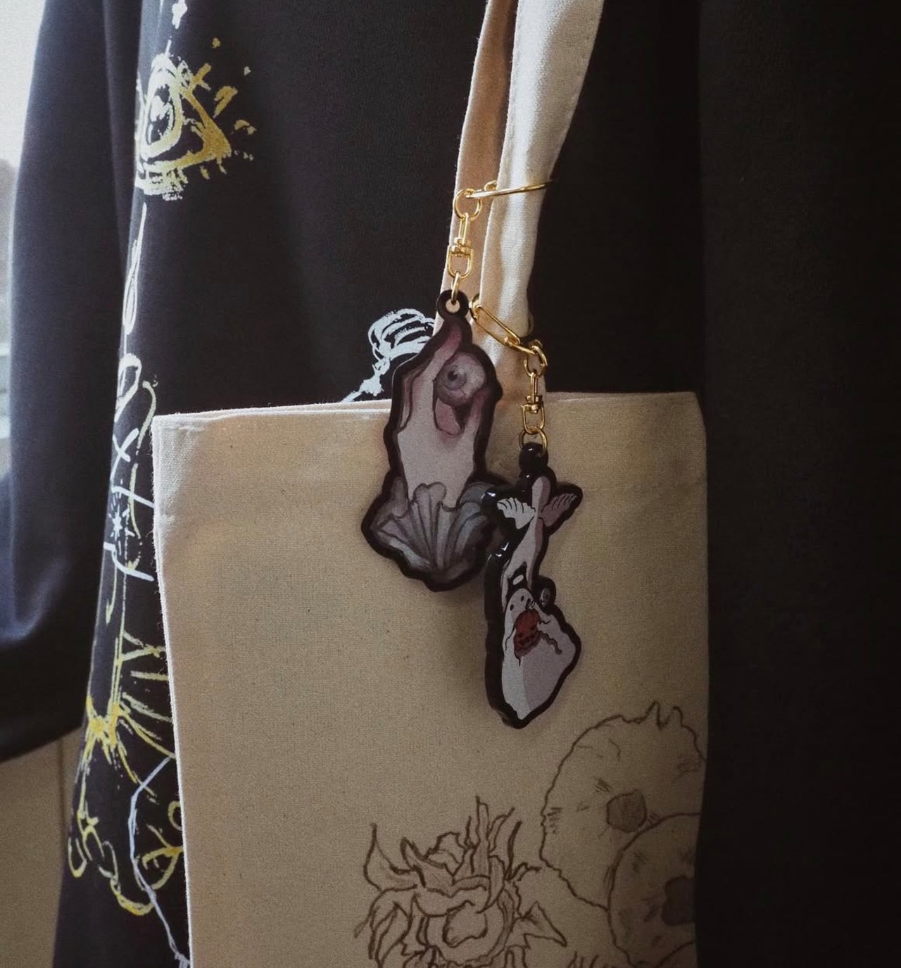 太陽　アクリルキーホルダー