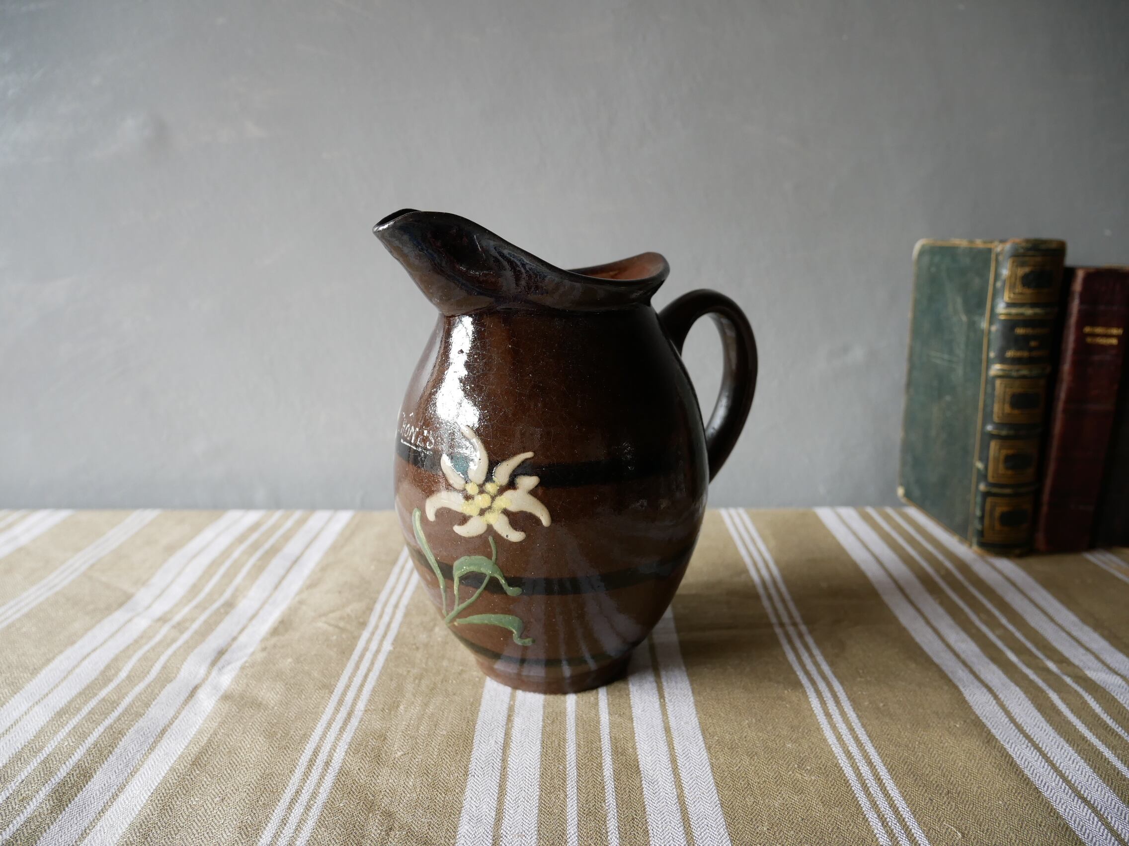 エーデルワイス ピシェ フランスアンティーク ブロカント