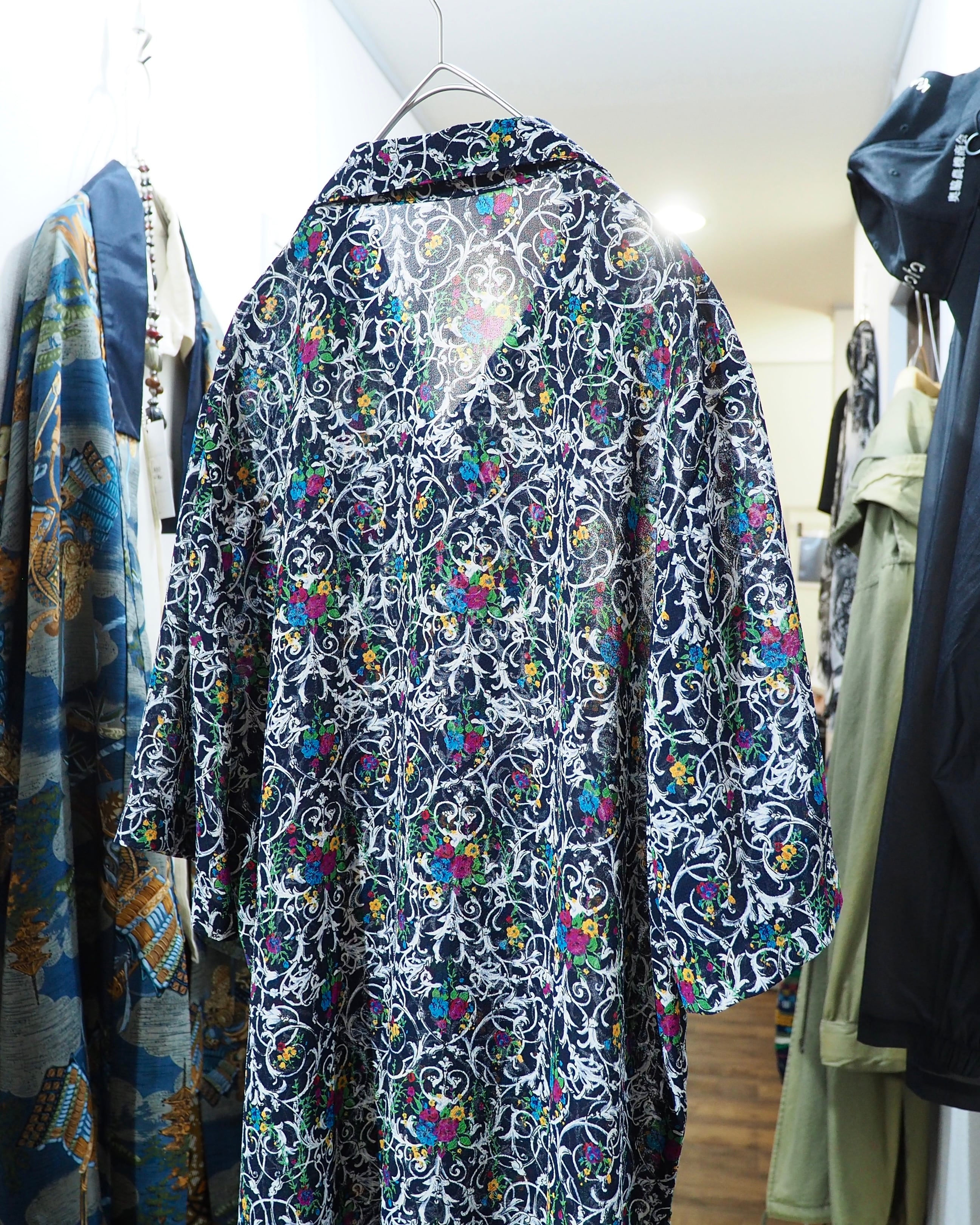 1990s Beautiful Flower pattern vintage SS sheer Shirt