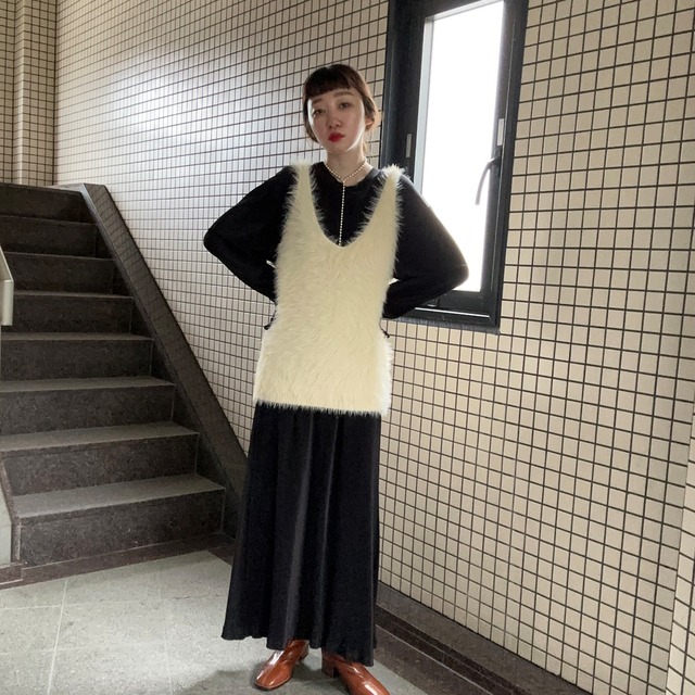 【attrayant】シャギーベスト