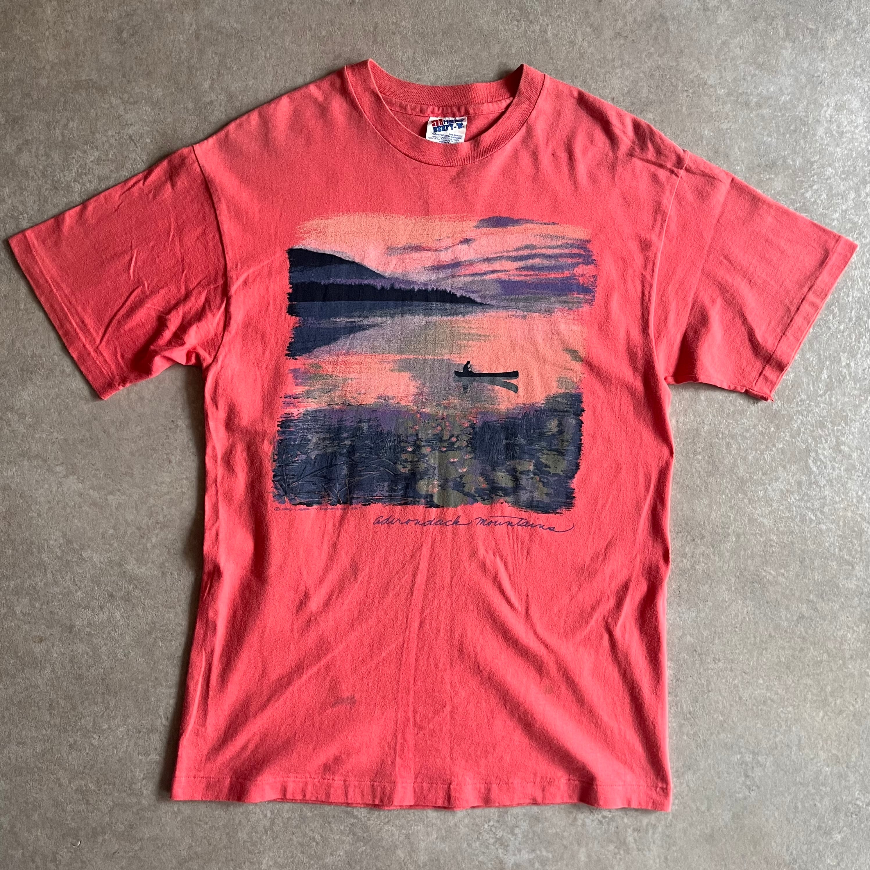 1990s Hanes Tee M Made in USA