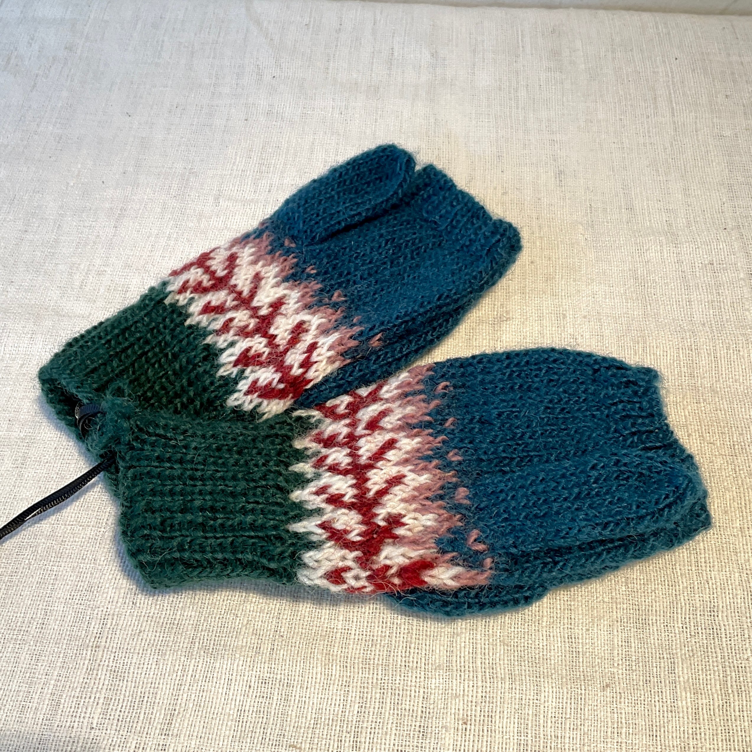 ピープルツリー】手編みフェアアイルニットミトン | 照明＆エシカル