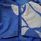 フラダンス 衣装 ワンピース ドレス ブルー系 CC Fashions ハワイアンプリント 七分袖 アロハ フリル グラデーション かわいい 華やか 鮮やか さわやか 上品 大人っぽい ふんわり ホワイト系 青 水色 白 フラ ダンス 大人用 パーティー おしゃれ エレガント リゾート ティアード デザイン フェミニン ファッション