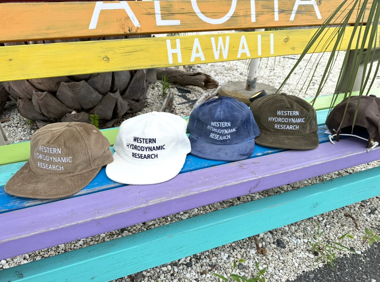 WHR Western Hydrodynamic Research コーデュロイドローコード刺繍キャップ ¥11,000+tax(¥12,100)