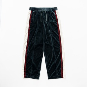 Velours track pants（GREEN）