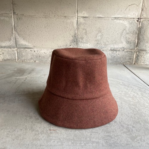 BUCKET HAT -red sand-