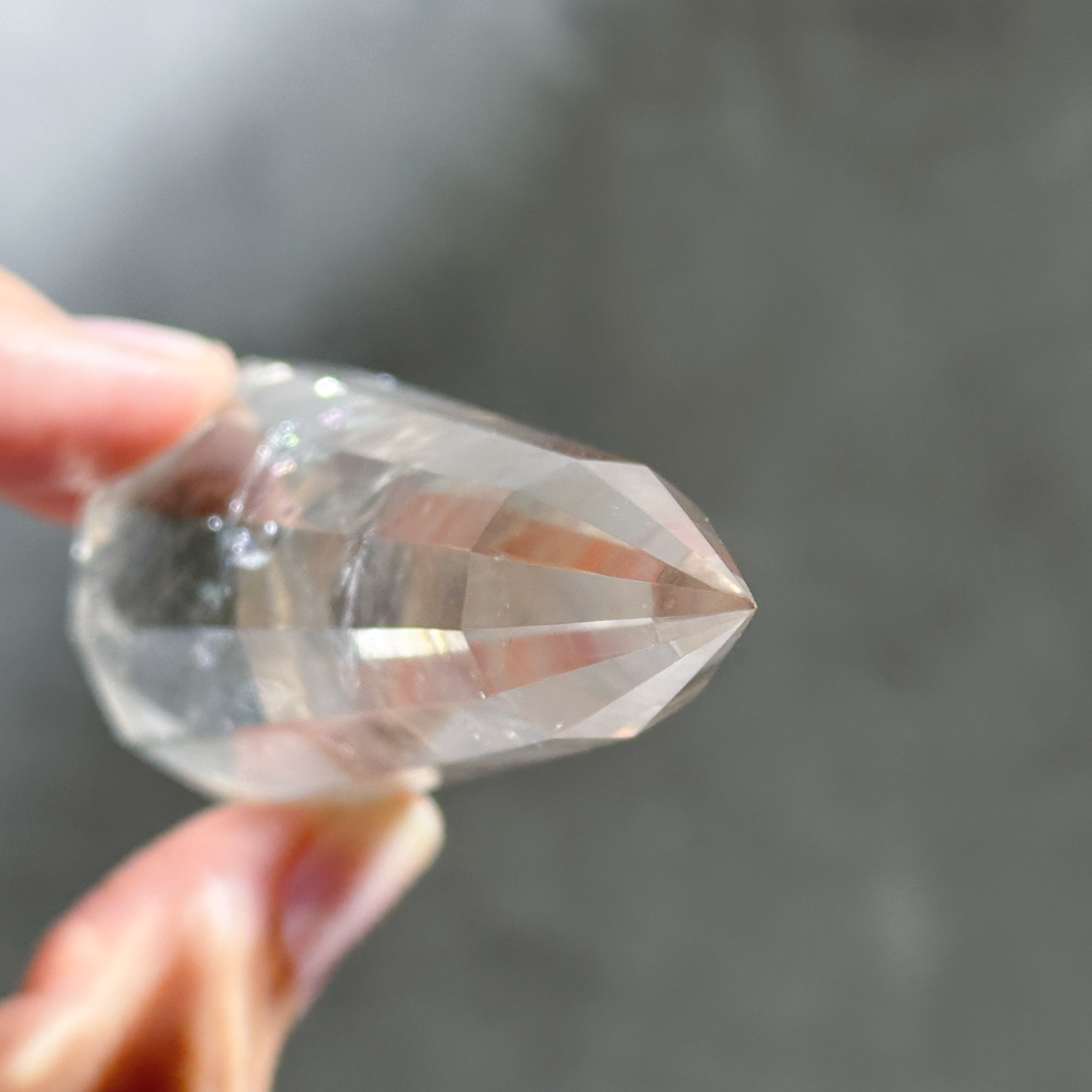 ミナスジェライス産スモーキークォーツ ダブルターミネイテッド12