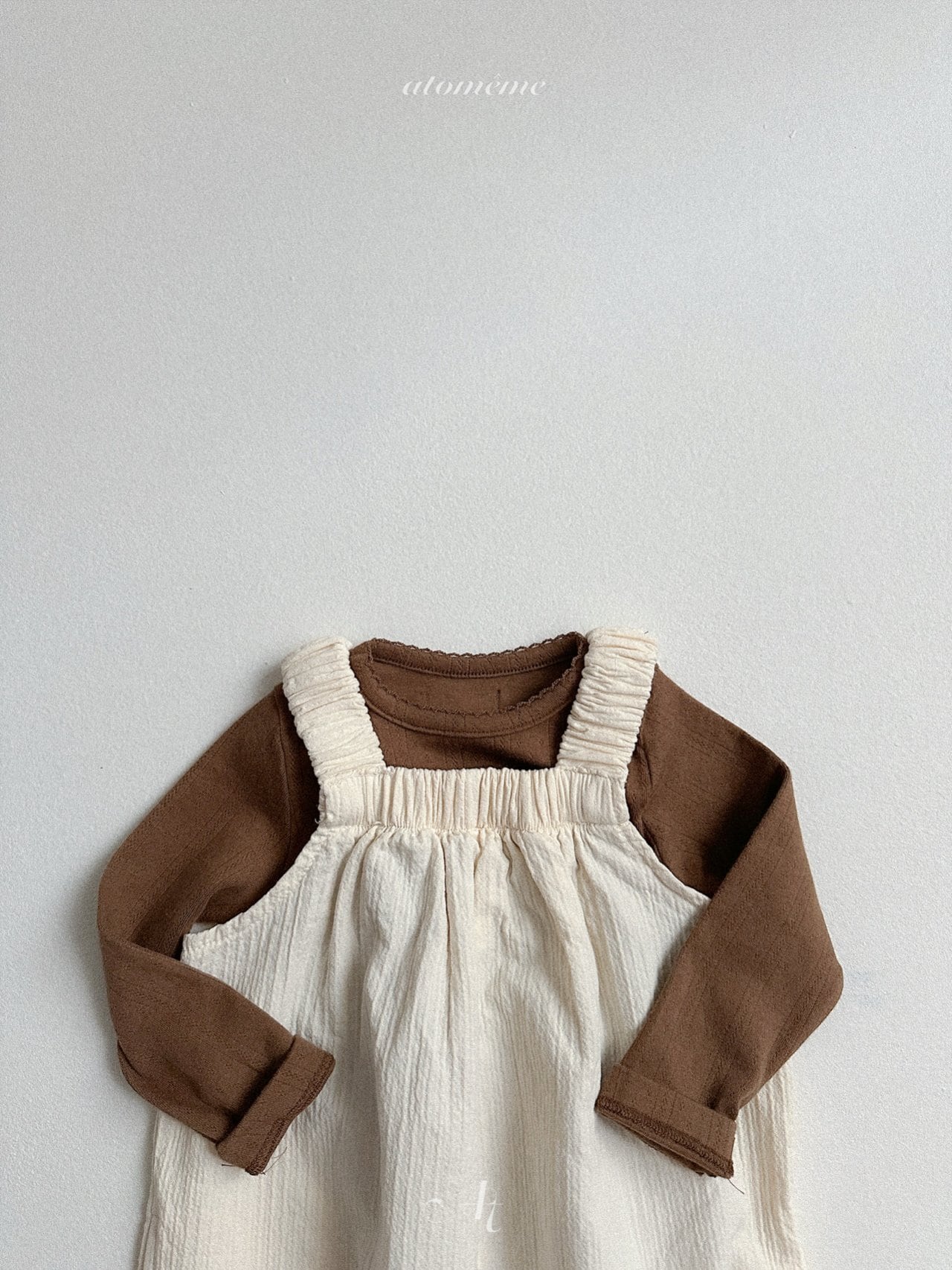 【即納】Winter berry ovarall / atomeme