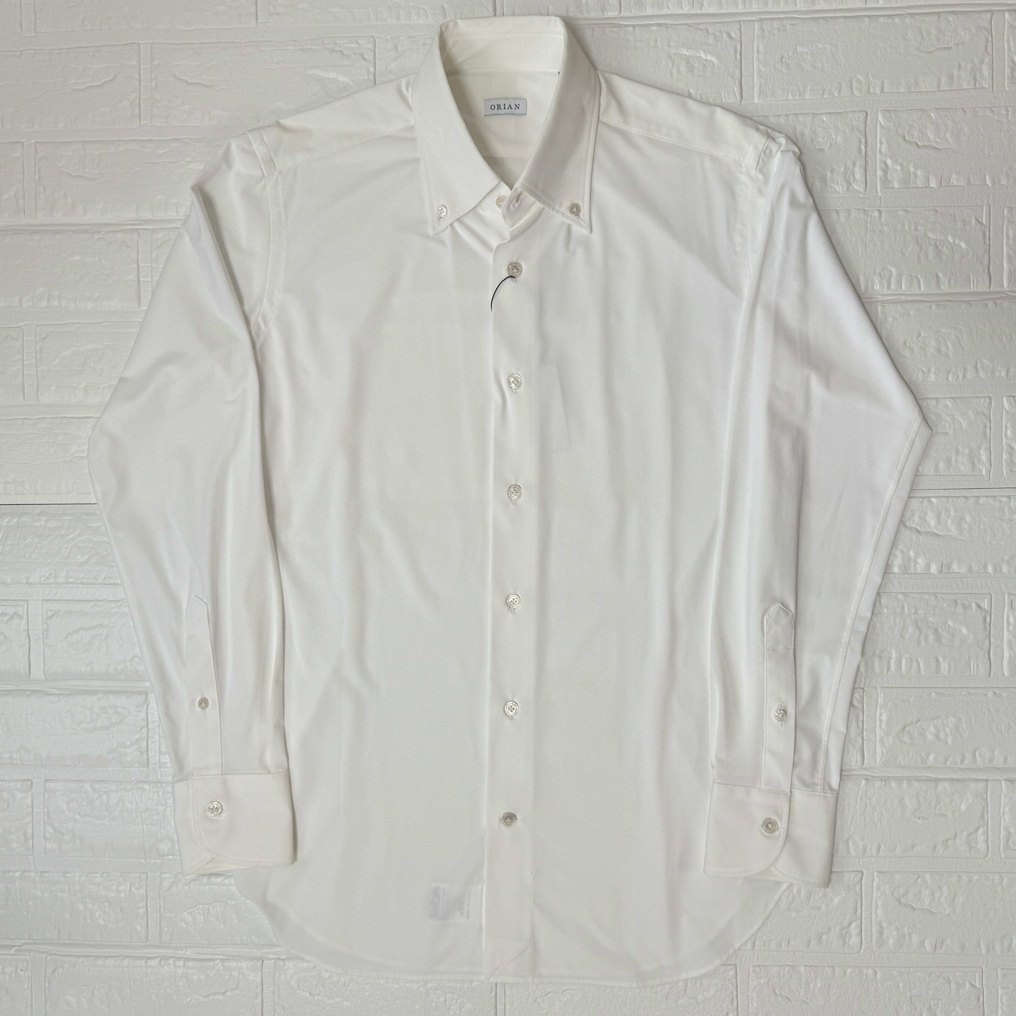 ORIAN〈未使用品〉ストレッチナイロンボタンダウンシャツ/白、38、S相当 ORIAN〈未使用品〉 マイクロストレッチナイロン イージーケア ボタン