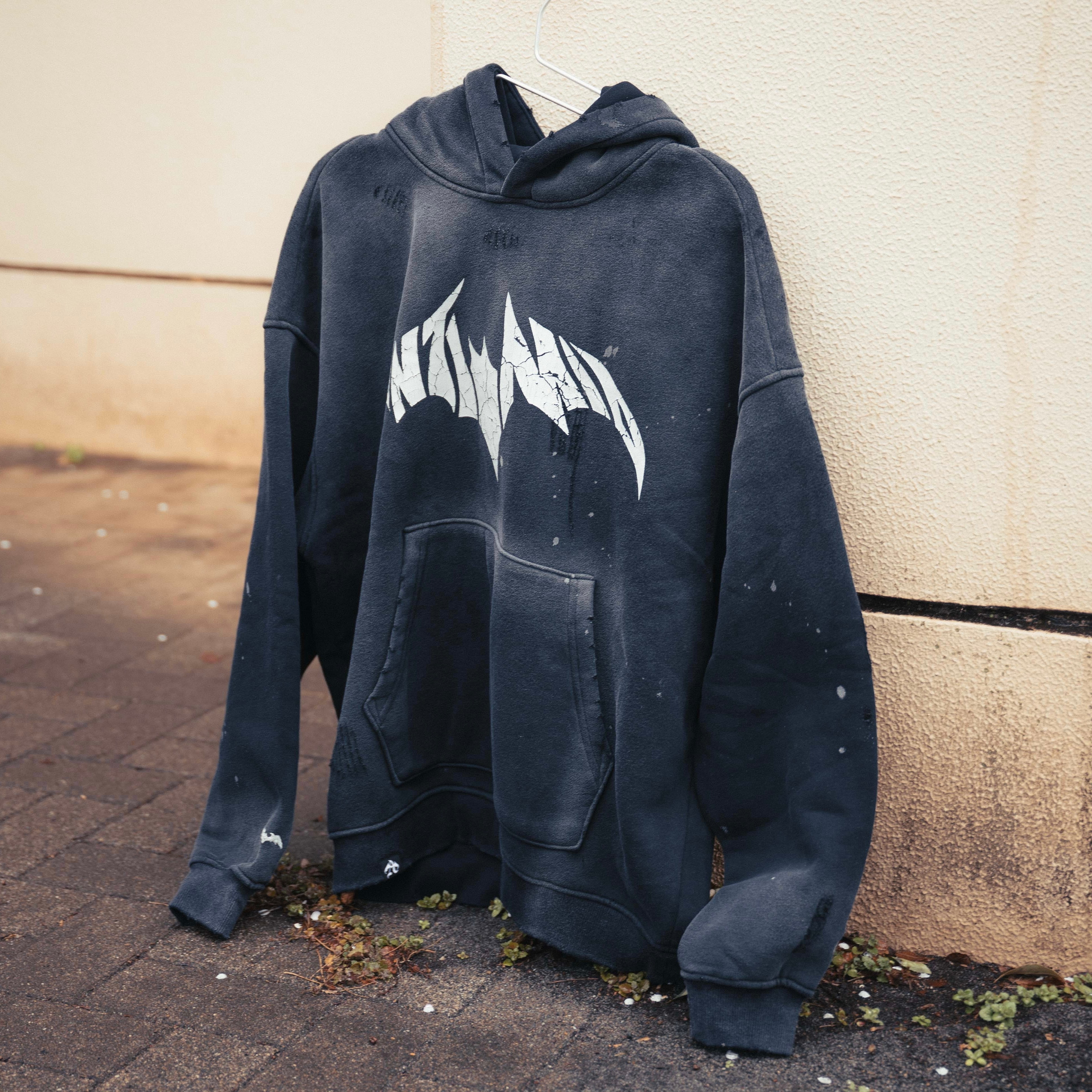 antimid パーカー ANTIMID OUTLINE LOGO HOODIEantimid - トップス