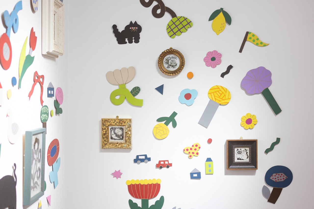 < あきやまりか > 木製パネル作品 - 45